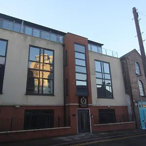 East Midlands City Stays Nottingham